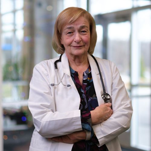 Dr Anna Dobracki